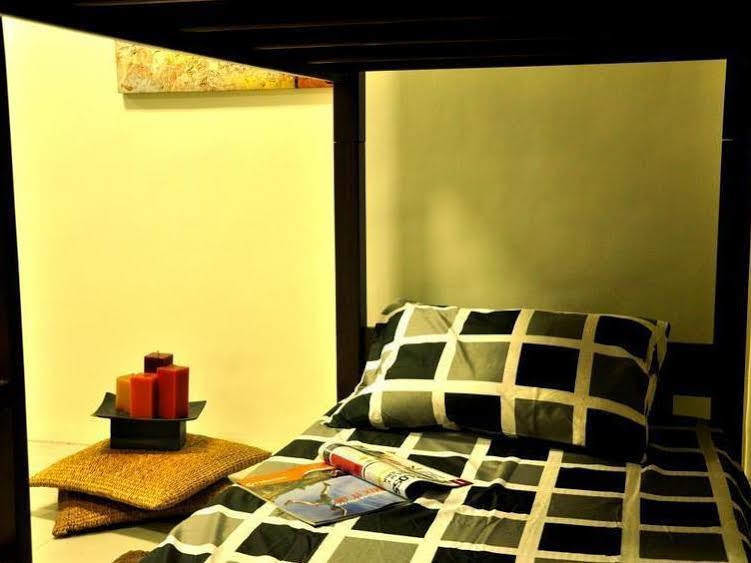 Our Awesome Hostel- Manila Makati City Eksteriør bilde