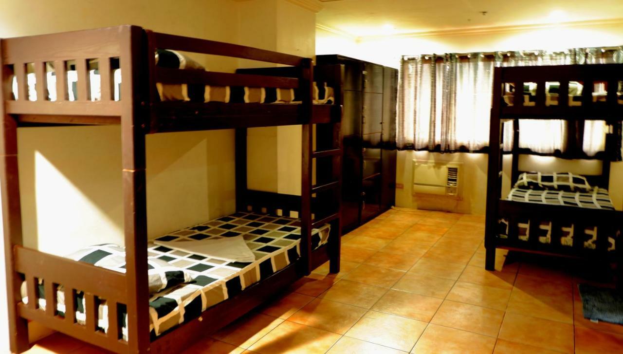 Our Awesome Hostel- Manila Makati City Eksteriør bilde